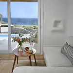 Vlia Mykonos * Kalafatis