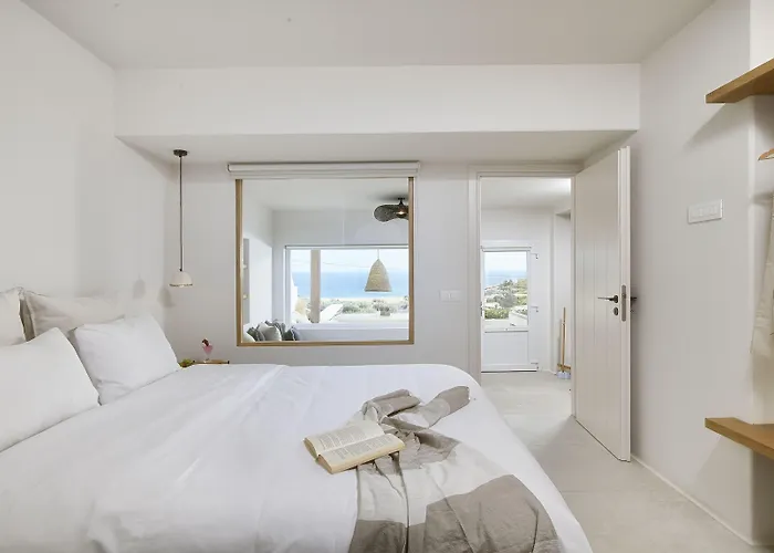 Vlia Mykonos * カラファティス