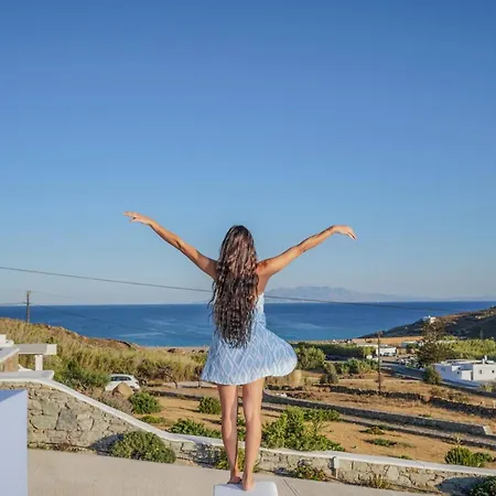 Vlia Mykonos * Kalafatis