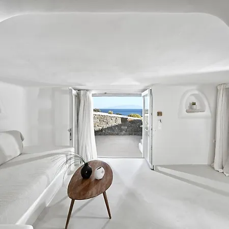 Vlia Mykonos * Kalafatis