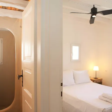 Vlia Mykonos * Kalafatis