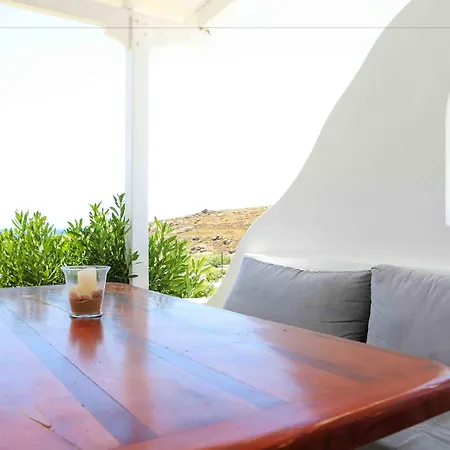 Vlia Mykonos * Kalafatis